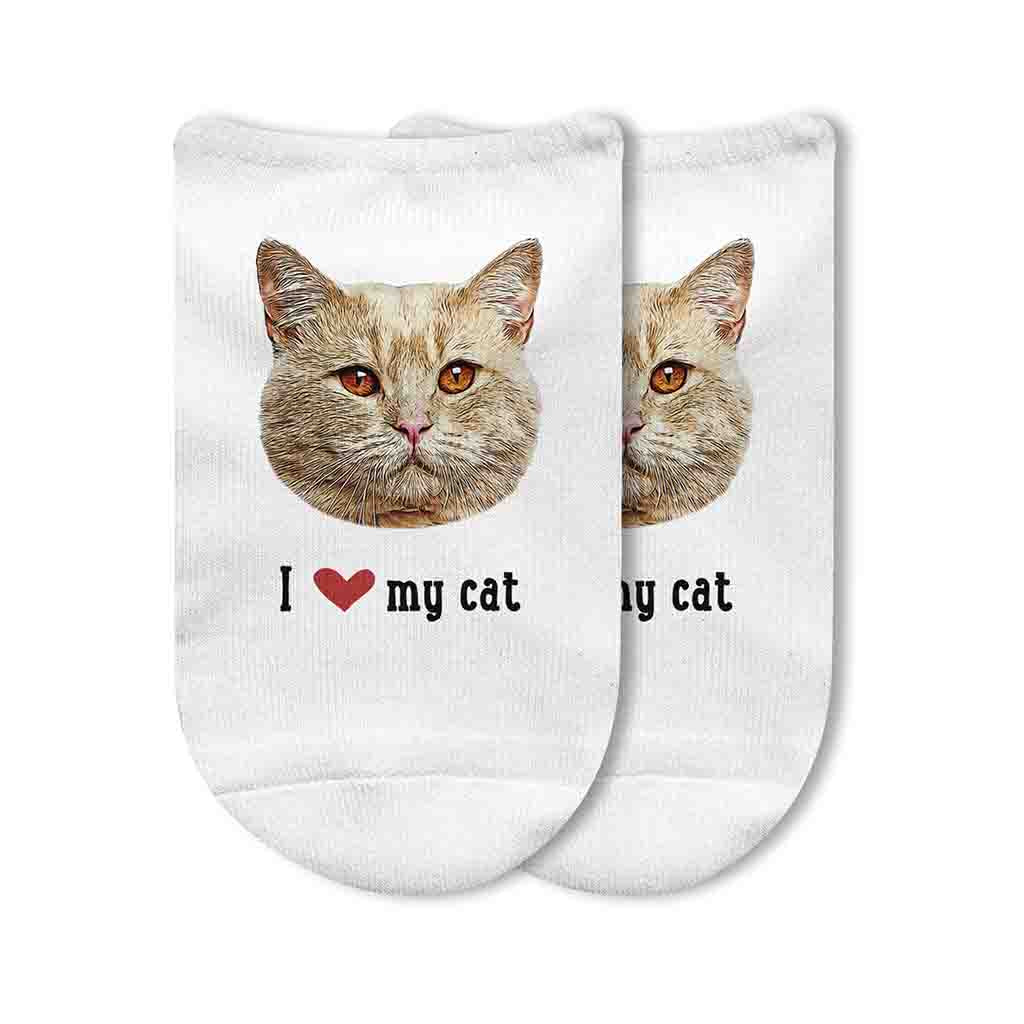 Do you love your cat? We have the perfect photo gift socks! Printed with your furry feline friend's photo and I heart my cat on the top of our half cushioned no show socks. 